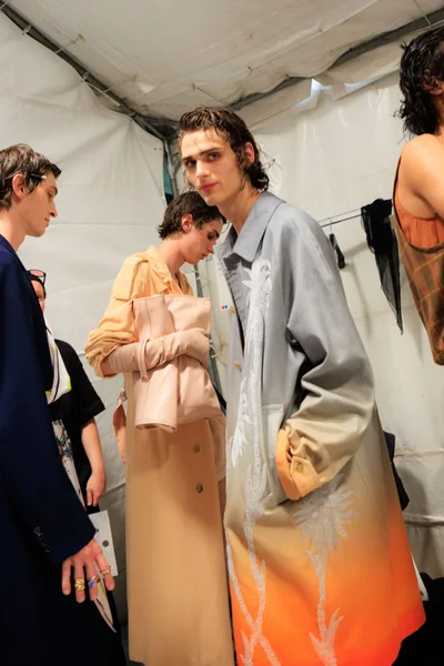 Look 20